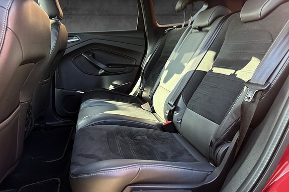 Ford Kuga 18 of 30