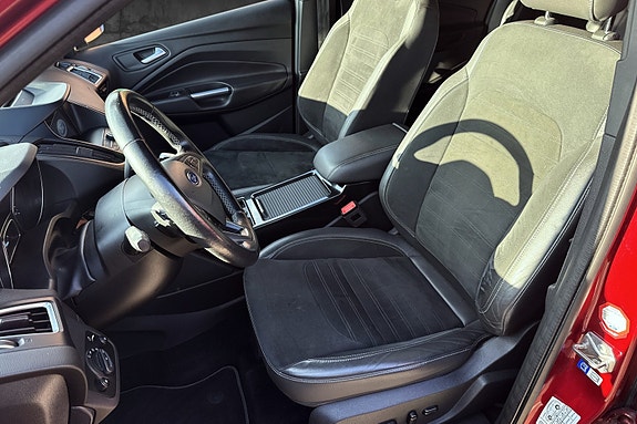 Ford Kuga 12 of 30