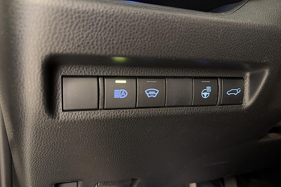 Toyota RAV4 Plug-in Hybrid 25 of 26