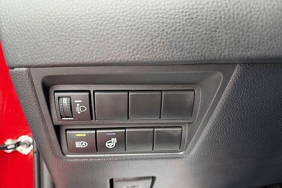 Toyota Yaris 24 of 24