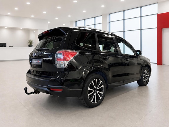 Subaru Forester 3 of 22