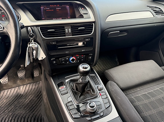 Audi A4 14 of 24