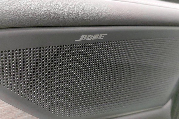 Volvo ES90 30 of 30