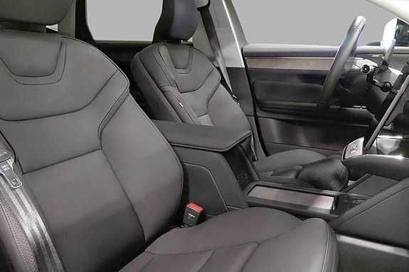Volvo ES90 7 of 30