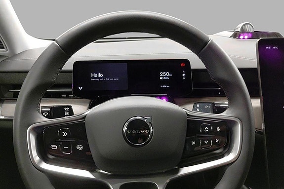 Volvo ES90 6 of 30