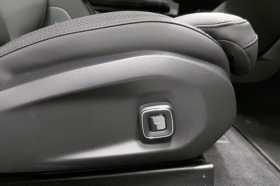 Volvo ES90 29 of 30