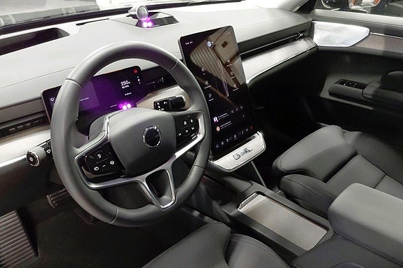 Volvo ES90 5 of 30