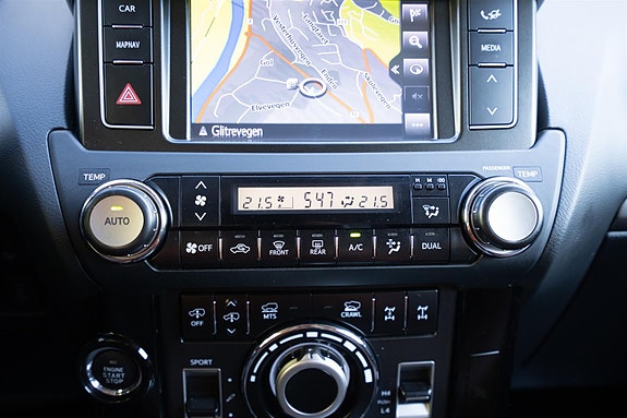 Toyota Land Cruiser 29 of 30