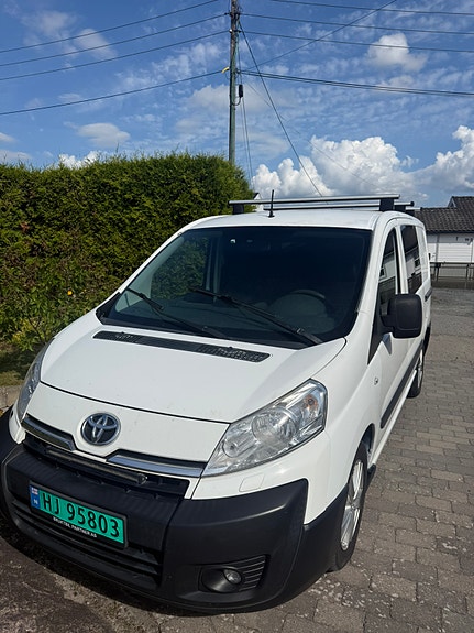 Toyota Proace 7 of 30