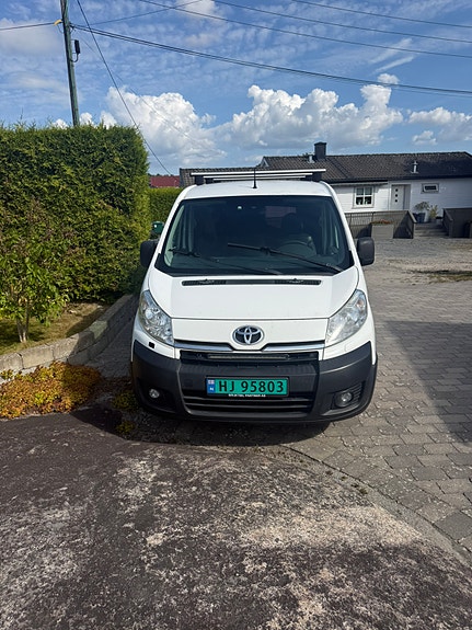 Toyota Proace 3 of 30