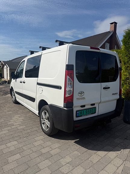 Toyota Proace 19 of 30