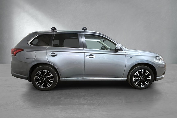 Mitsubishi Outlander 4 of 29