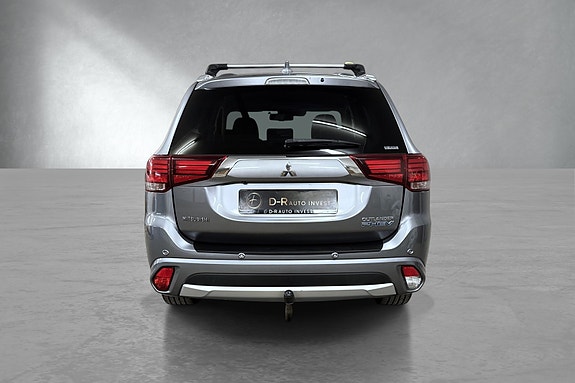 Mitsubishi Outlander 6 of 29