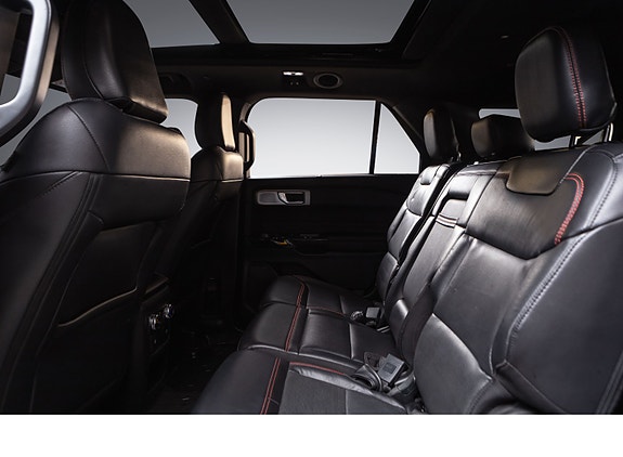 Ford Explorer 17 of 30