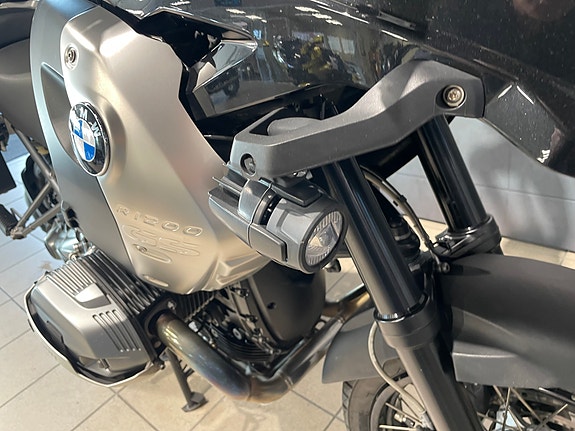 BMW R 1200 GS 7 of 16