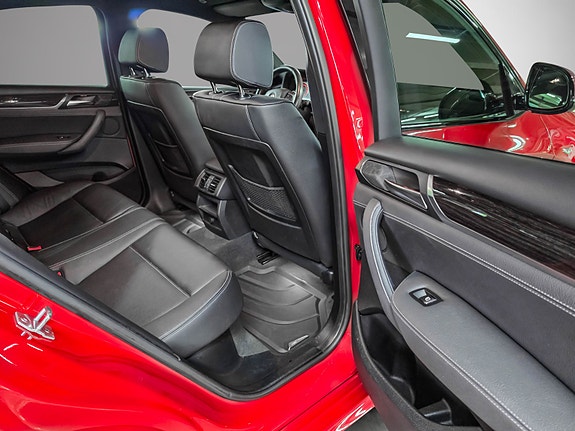 BMW X4 20 of 26