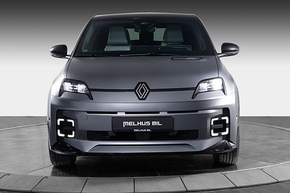 Renault 5 E-Tech 2 of 27