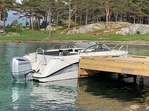 AMT 230 DC – Meget velholdt kvalitetsbåt med komplett servicehistorikk 3 of 17