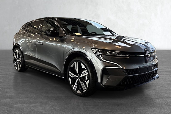 Renault Megane E-Tech 3 of 20