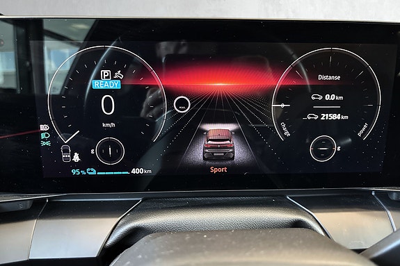 Renault Megane E-Tech 15 of 20