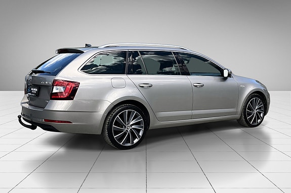 Skoda Octavia 5 of 20