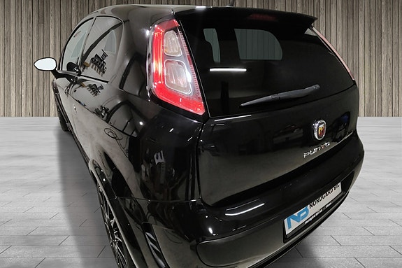 Abarth Punto Evo 5 of 28