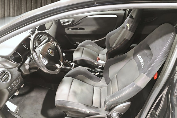 Abarth Punto Evo 15 of 28