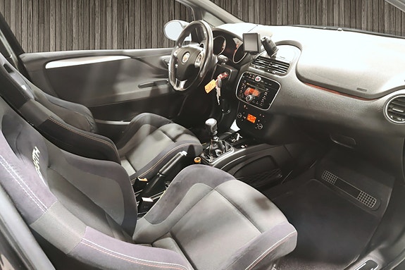 Abarth Punto Evo 20 of 28