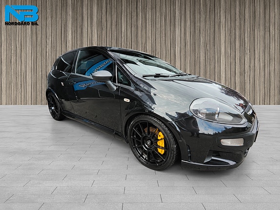 Abarth Punto Evo 10 of 28