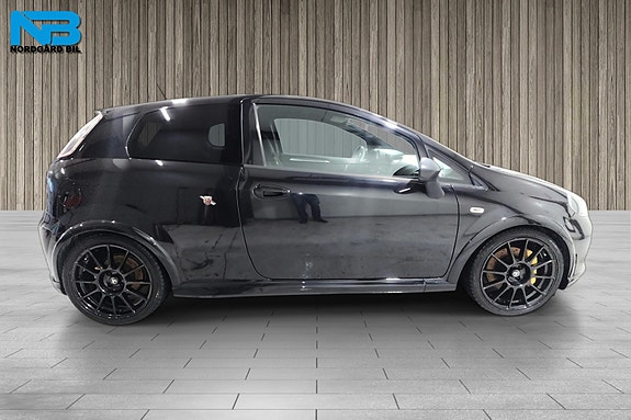 Abarth Punto Evo 9 of 28