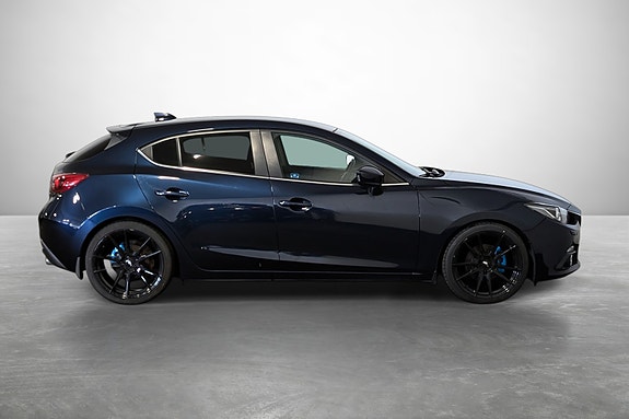 Mazda 3 5 of 26