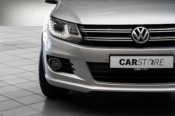 Volkswagen Tiguan 4 of 27