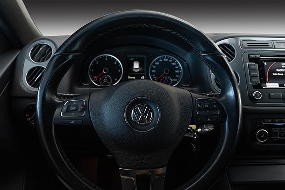 Volkswagen Tiguan 10 of 27