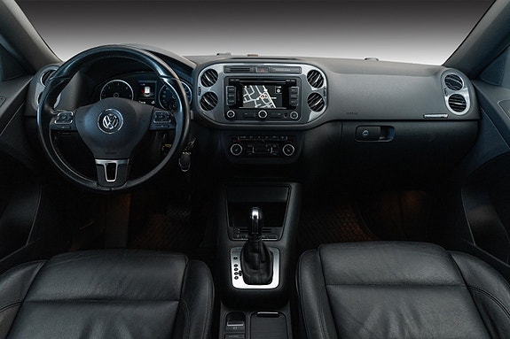 Volkswagen Tiguan 24 of 27