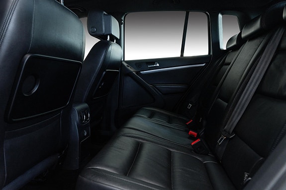 Volkswagen Tiguan 22 of 27