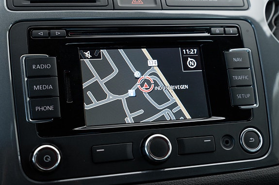 Volkswagen Tiguan 14 of 27