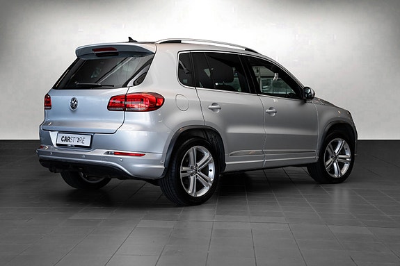 Volkswagen Tiguan 5 of 27