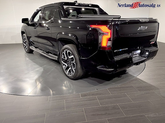 Chevrolet Silverado 1500 5 of 30