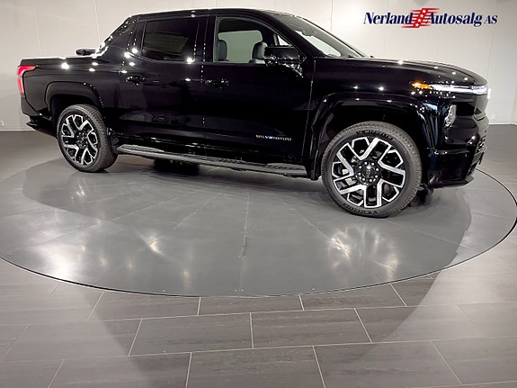 Chevrolet Silverado 1500 10 of 30