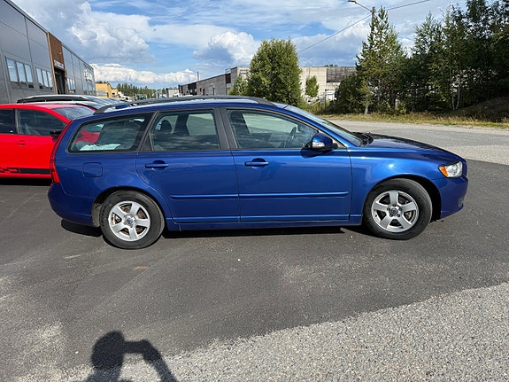 Volvo V50 9 of 30