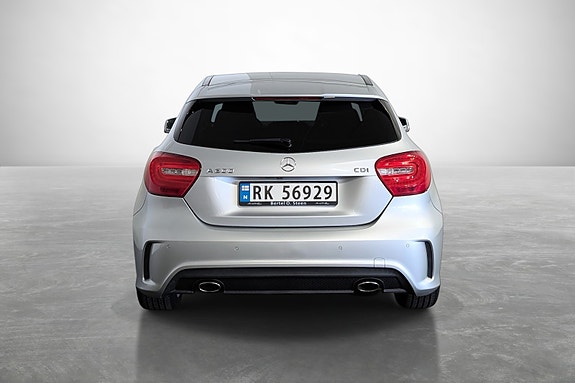 Mercedes-Benz A200 d 7 of 28