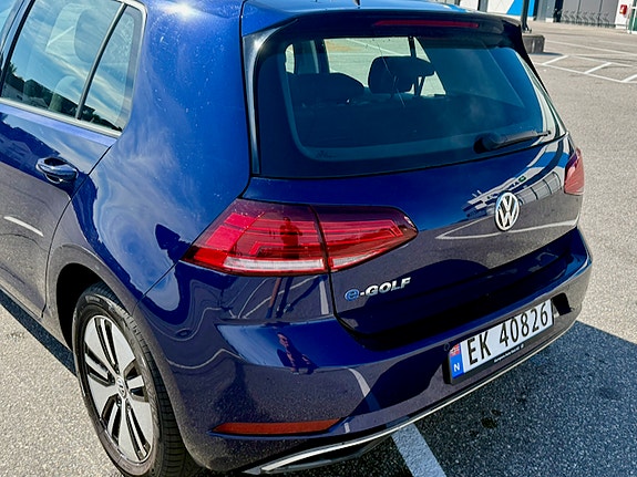 Volkswagen e-Golf VII 3 of 19