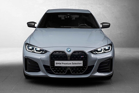 BMW i4 26 of 30