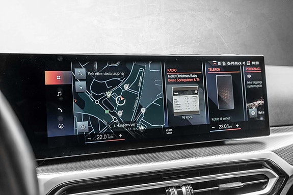BMW i4 16 of 30
