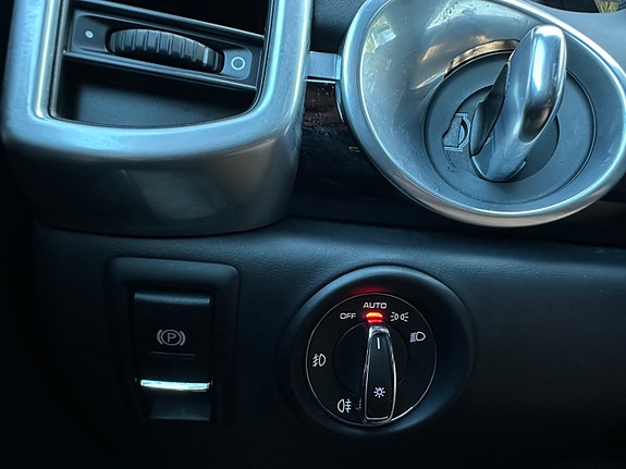 Porsche Cayenne S 21 of 30