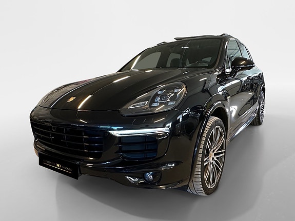 Porsche Cayenne S 3 of 30
