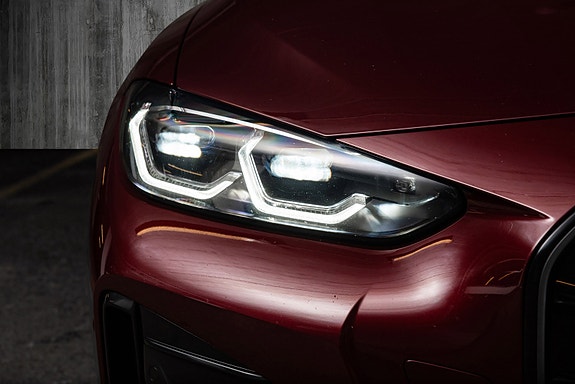 BMW i4 6 of 30