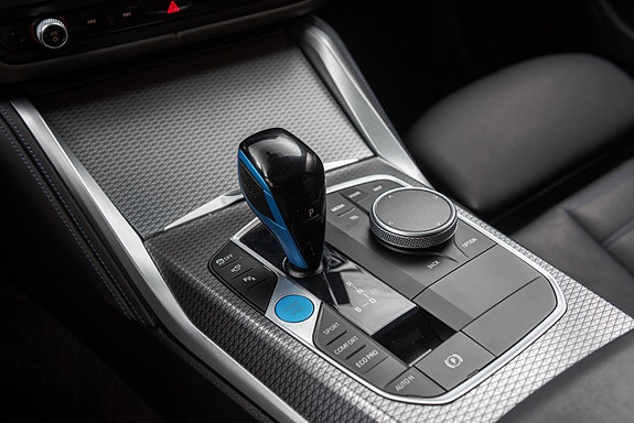 BMW i4 30 of 30