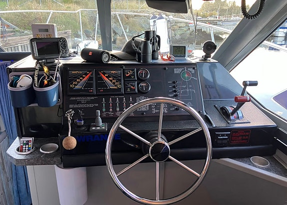 Bayliner 8 of 11
