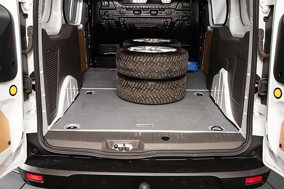 Ford Transit Connect 7 of 20